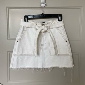 Abercrombie white denim skirt